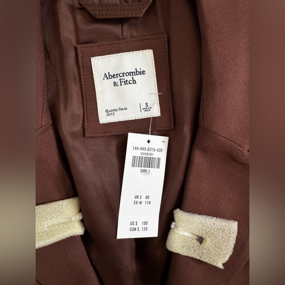 NWT Abercrombie & Fitch cropped blazer - Picture 2 of 2